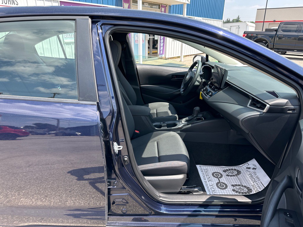 2023 Toyota Corolla Image 16