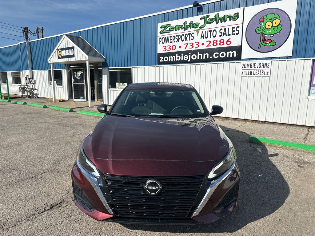 2024 Nissan Altima Image 2