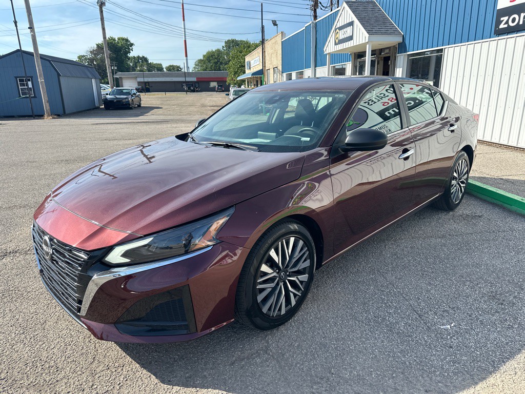 2024 Nissan Altima Image 3