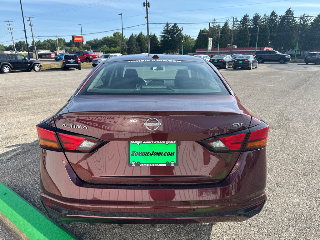 2024 Nissan Altima Image 6