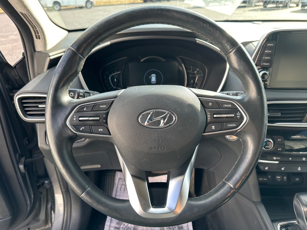 2019 Hyundai Santa Fe Image 12