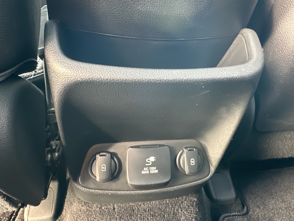 2019 Hyundai Santa Fe Image 20