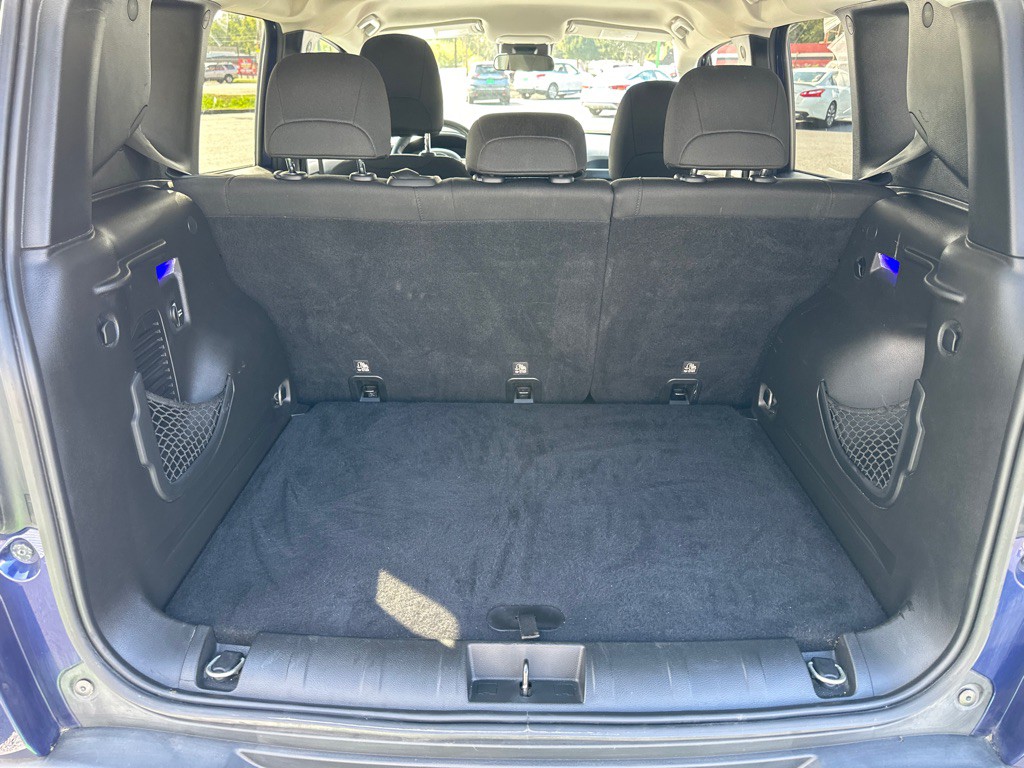 2017 Jeep Renegade Image 18