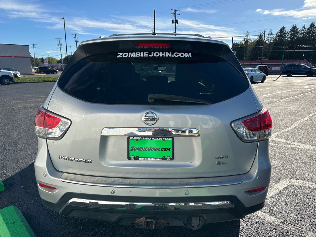 2016 Nissan Pathfinder Image 6