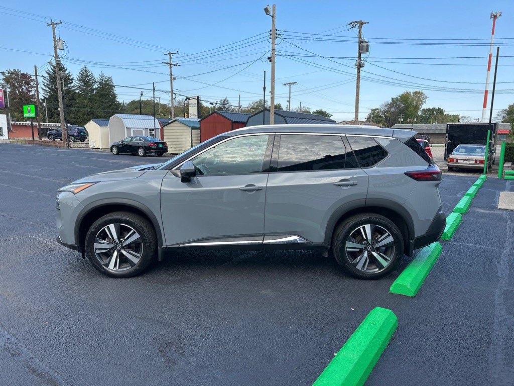 2022 Nissan Rogue Image 4