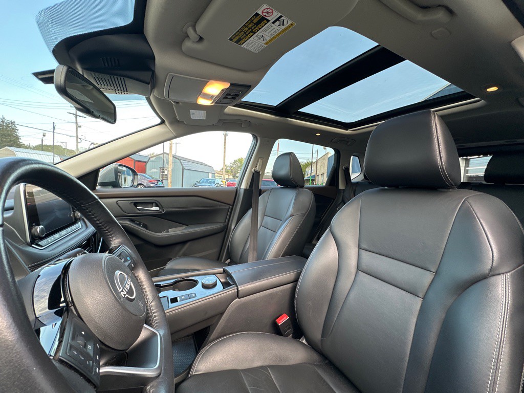 2022 Nissan Rogue Image 19