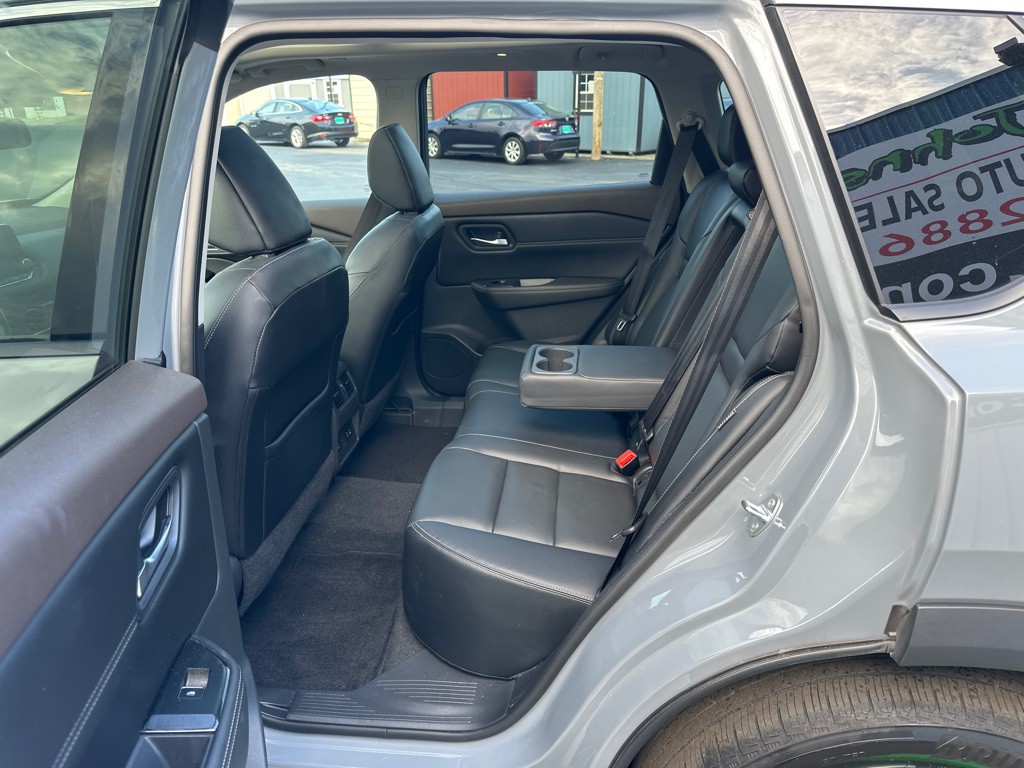 2022 Nissan Rogue Image 20