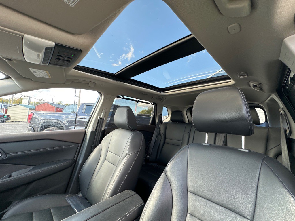 2023 Nissan Rogue Image 9
