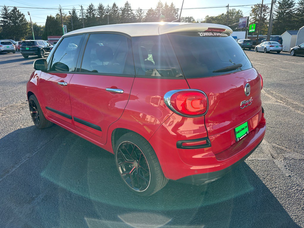 2018 FIAT 500L Image 5