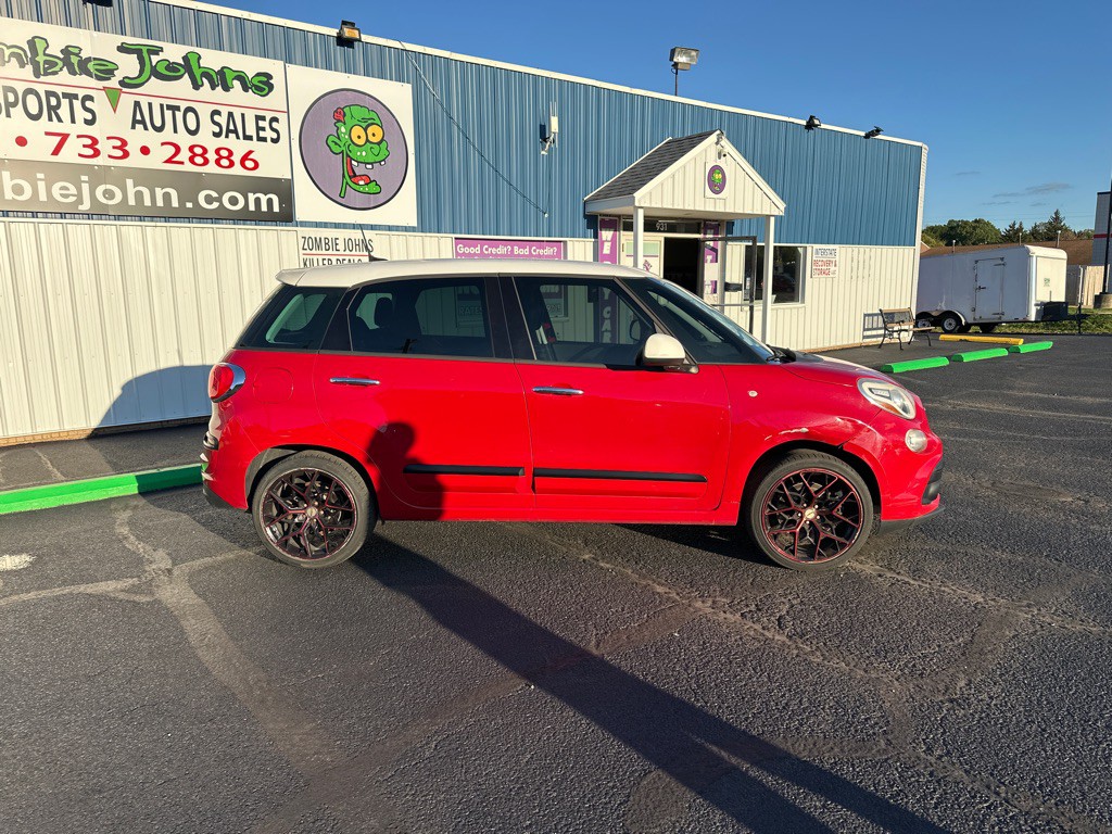 2018 FIAT 500L Image 8