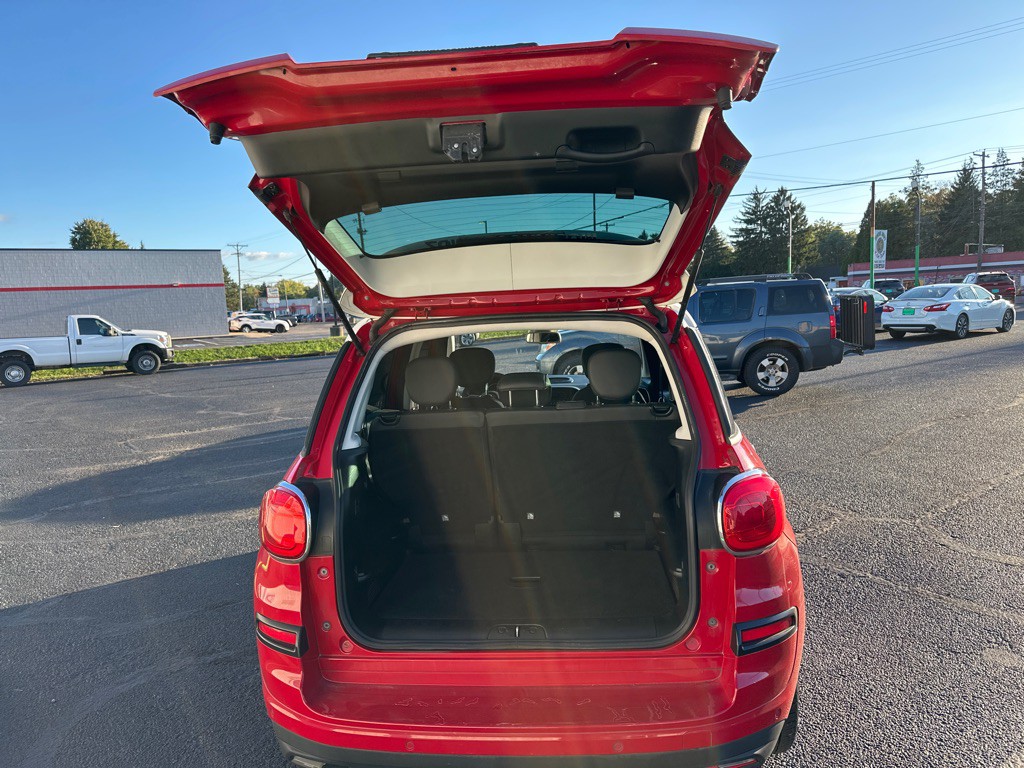 2018 FIAT 500L Image 17
