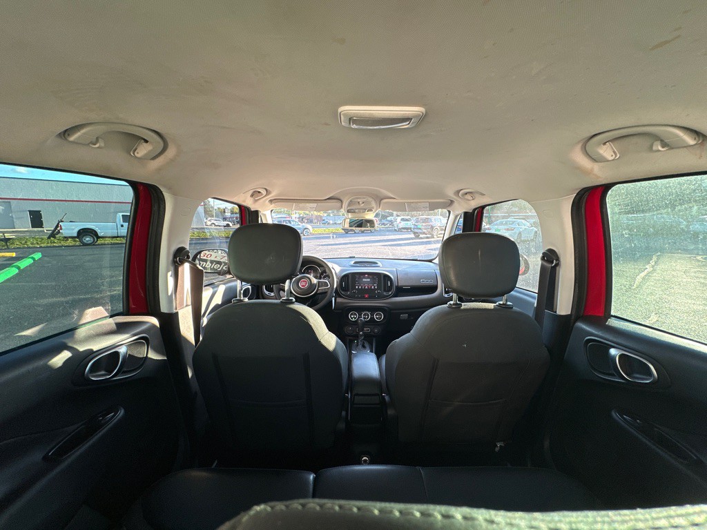 2018 FIAT 500L Image 21