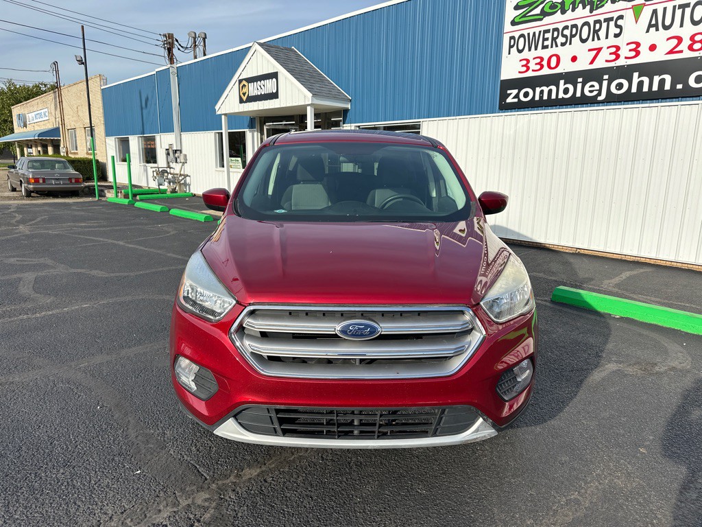 2017 Ford Escape Image 2