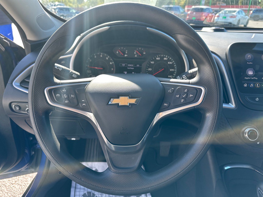 2023 Chevrolet Malibu Image 11