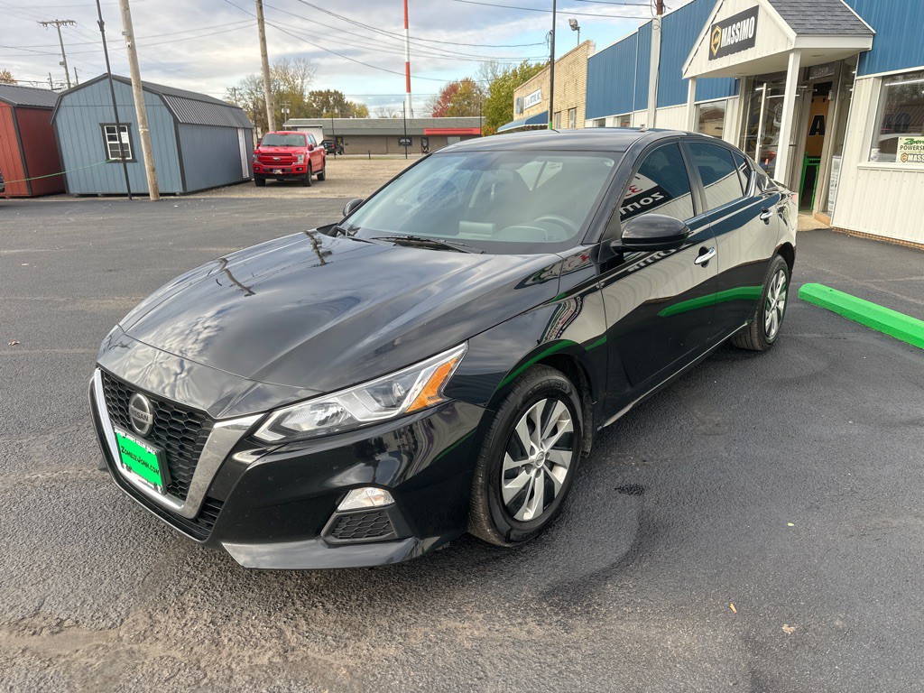 2020 Nissan Altima Image 3