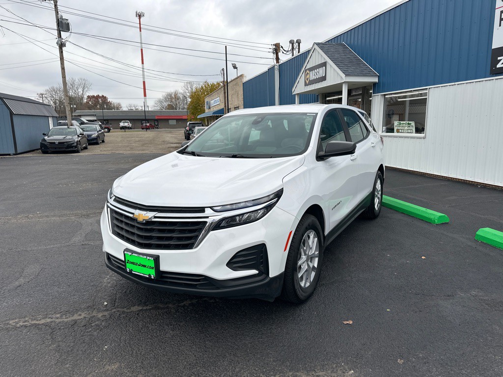 2023 Chevrolet Equinox Image 3