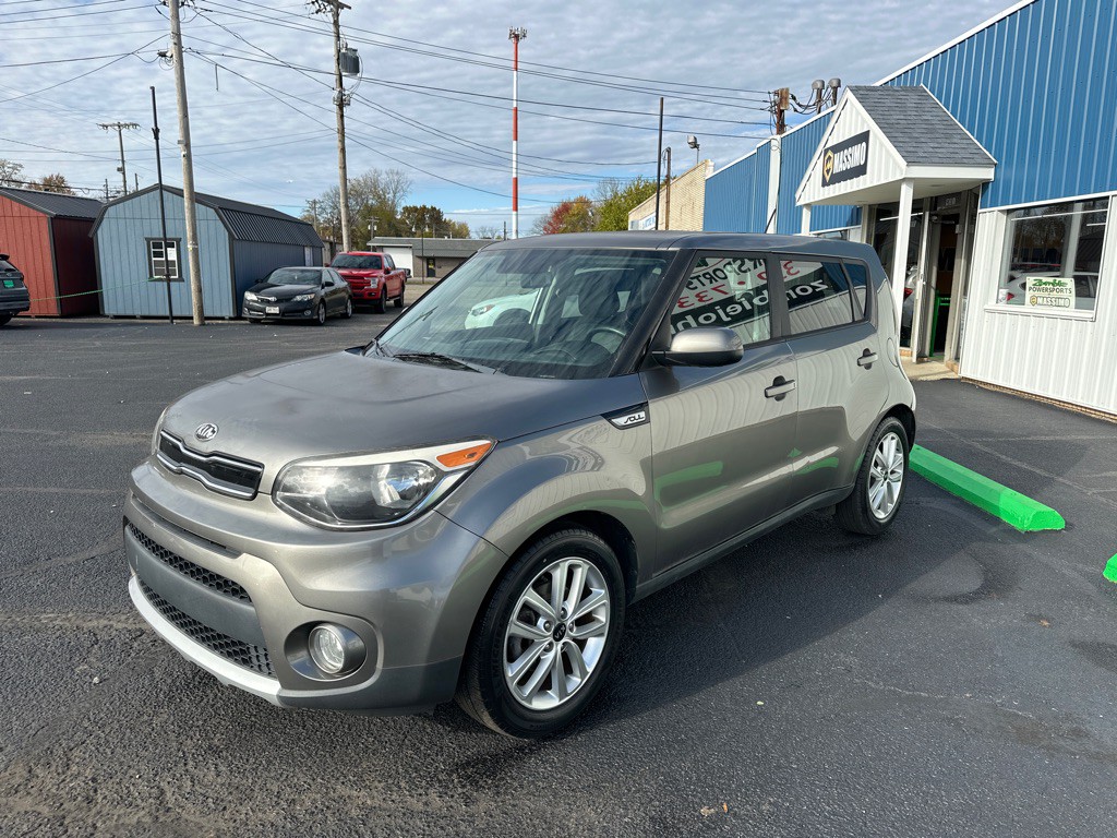 2017 Kia Soul Image 3