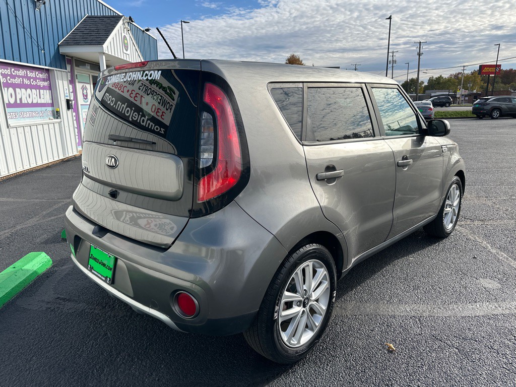2017 Kia Soul Image 7