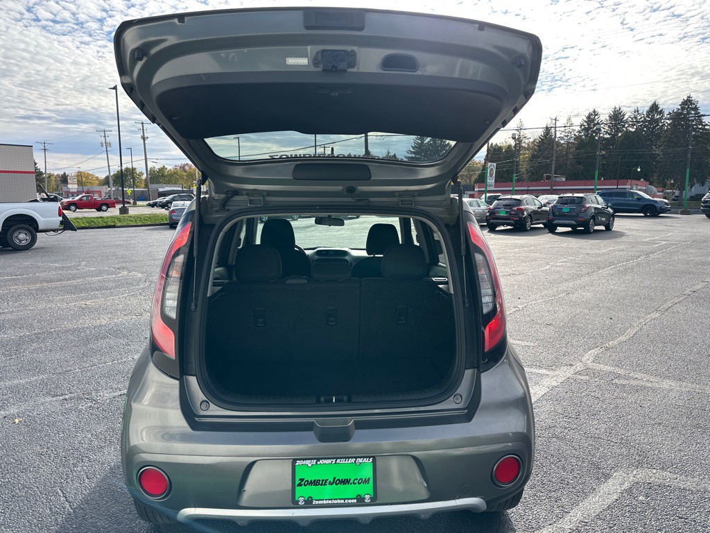2017 Kia Soul Image 14
