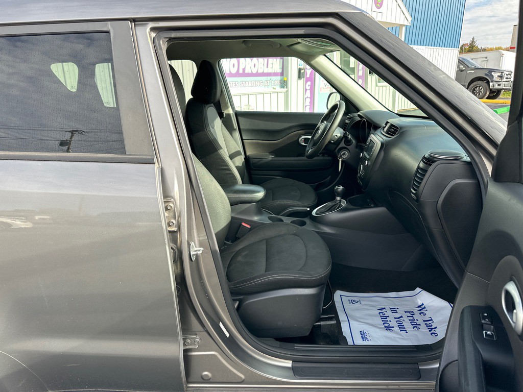 2017 Kia Soul Image 18