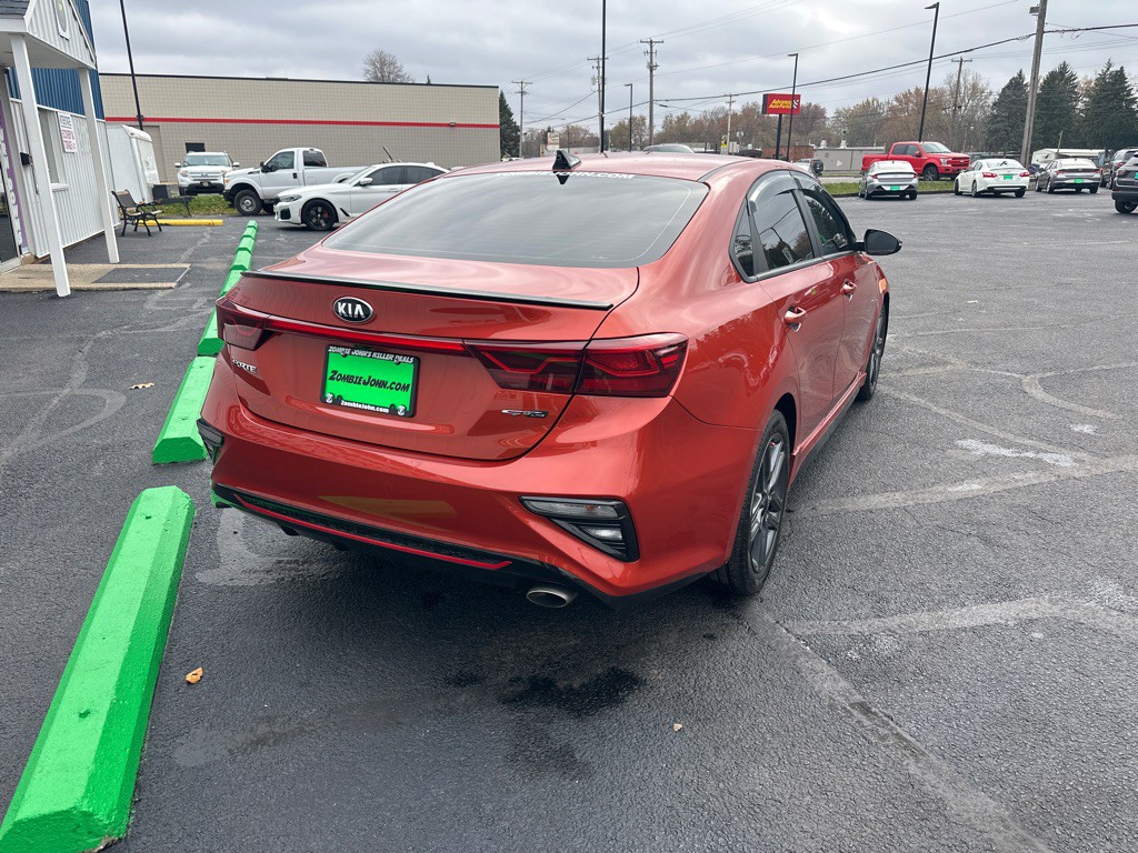 2020 Kia Forte Image 2