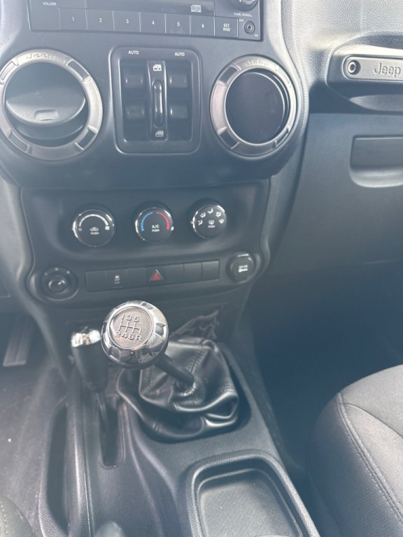 2016 Jeep Wrangler Unlimited Image 13