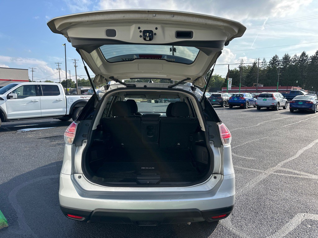 2015 Nissan Rogue Image 15