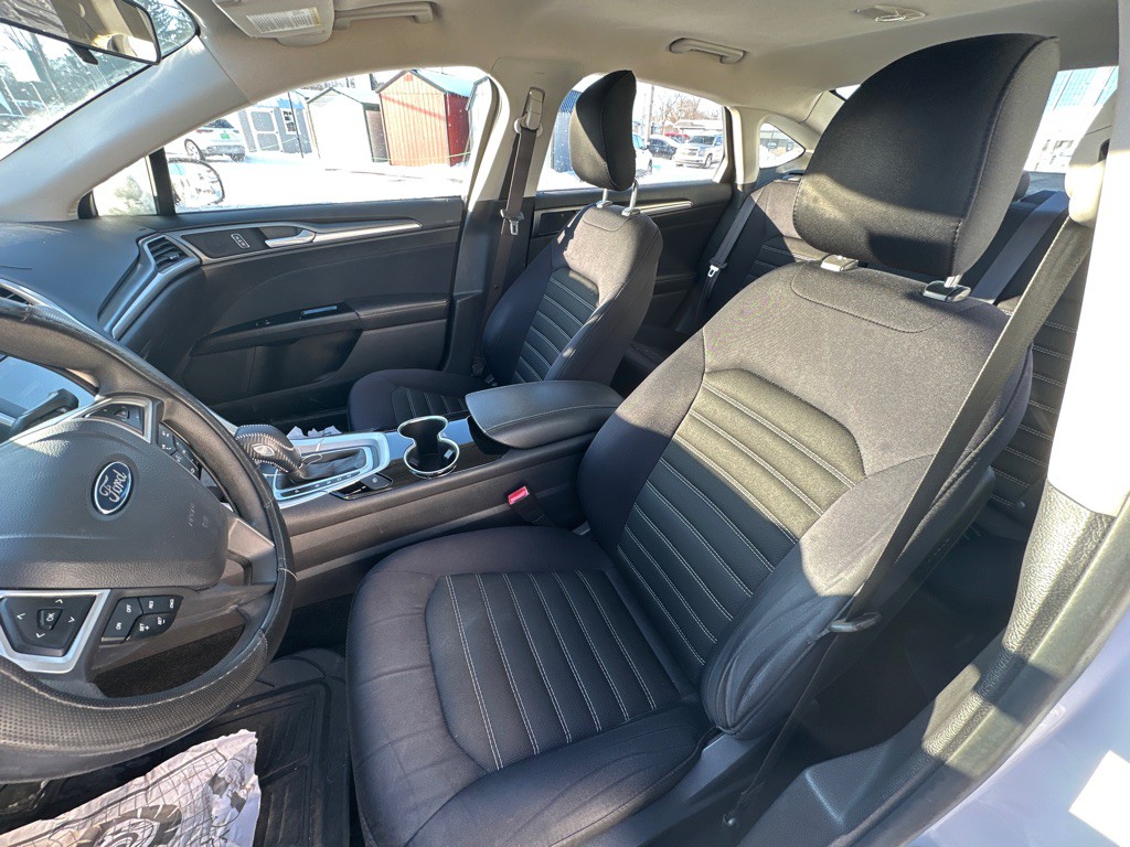 2014 Ford Fusion Image 10