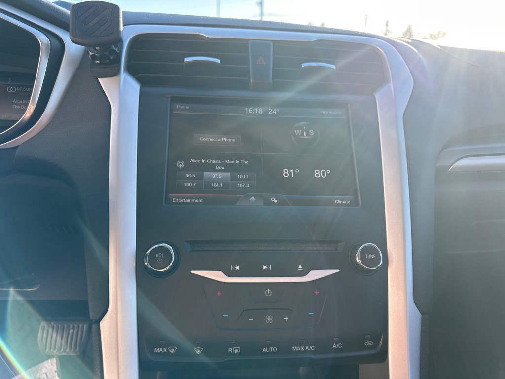 2014 Ford Fusion Image 13