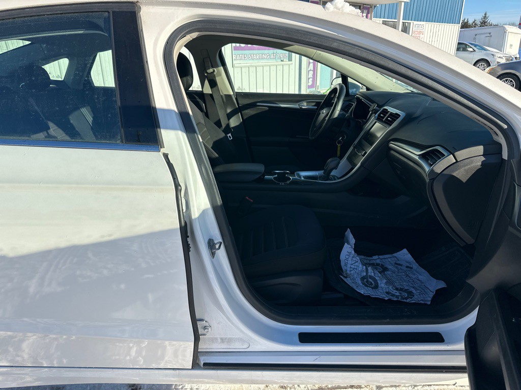 2014 Ford Fusion Image 17