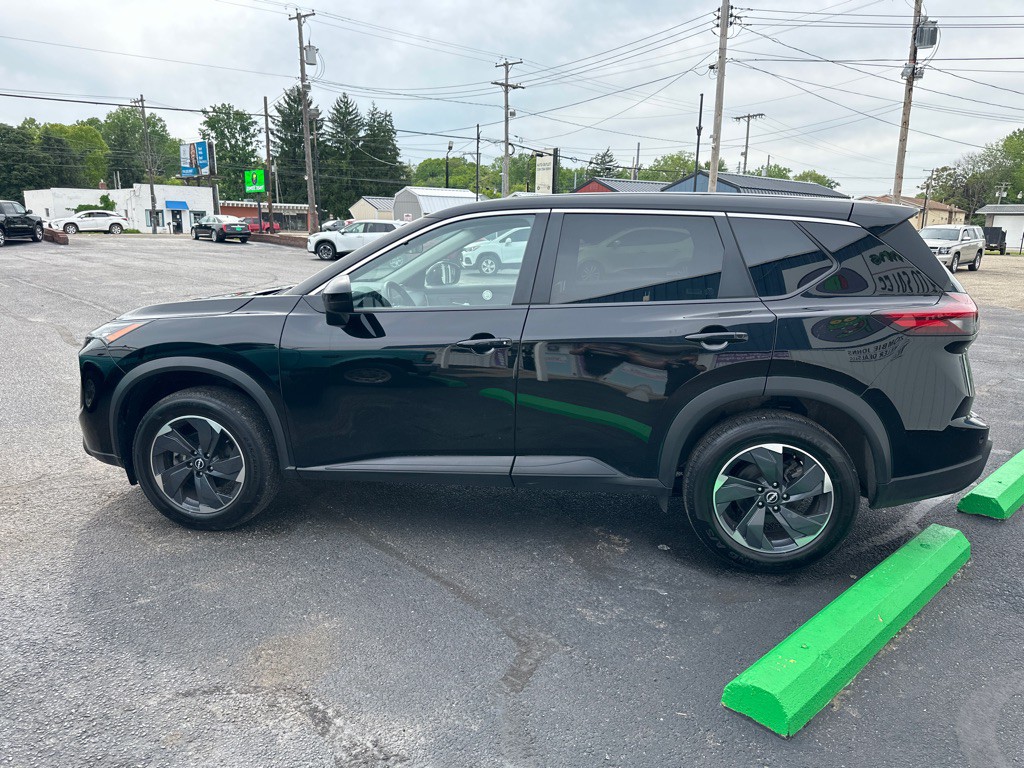 2024 Nissan Rogue Image 3