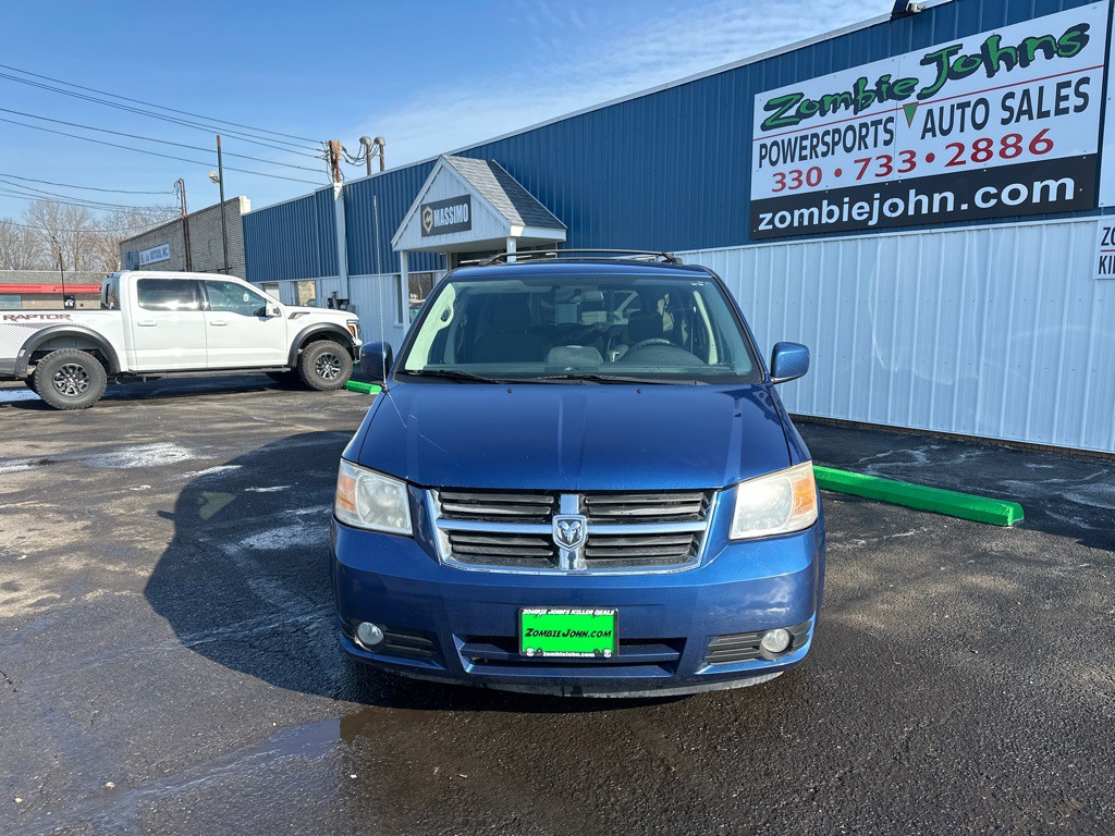 2010 Dodge Grand Caravan Image 2