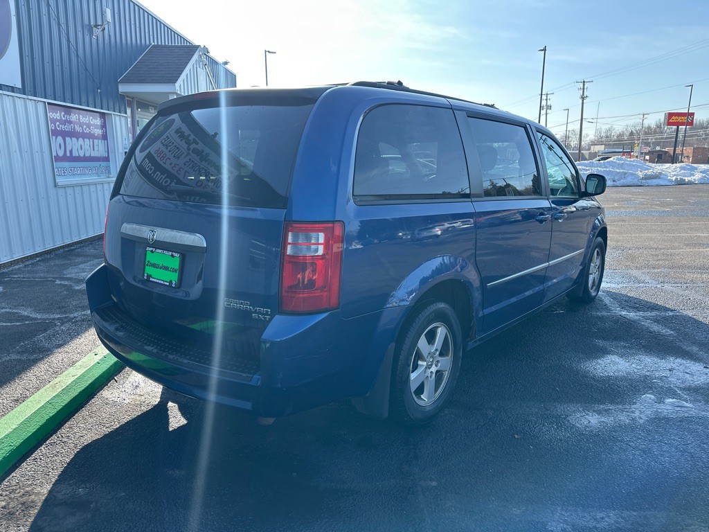 2010 Dodge Grand Caravan Image 7