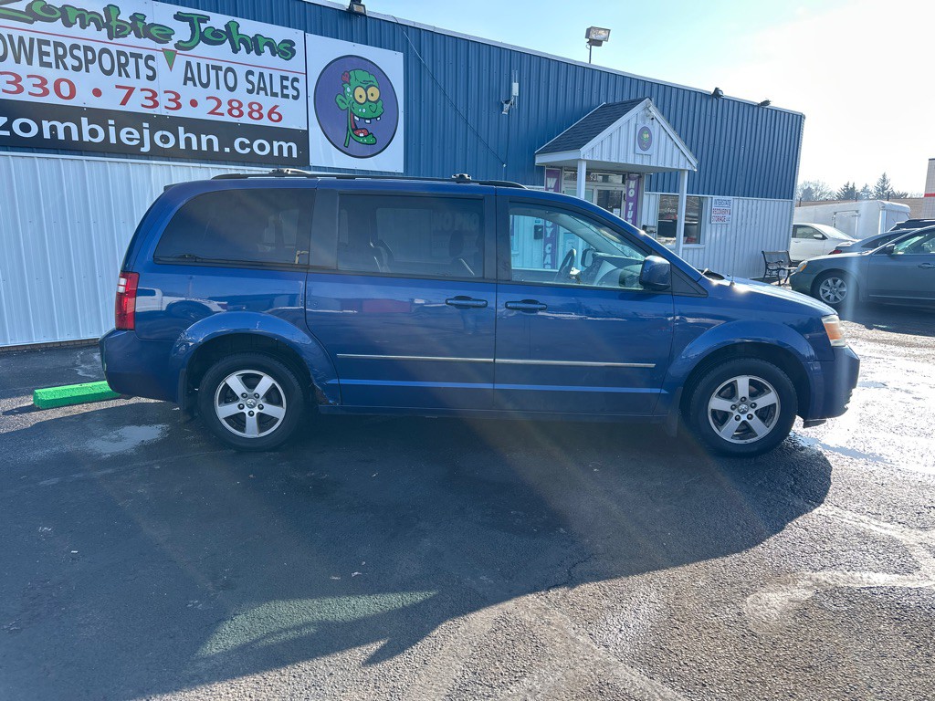 2010 Dodge Grand Caravan Image 8