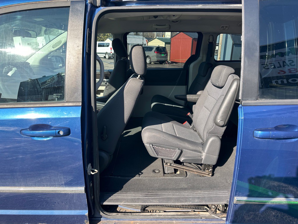 2010 Dodge Grand Caravan Image 15