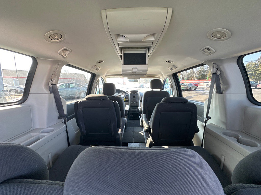 2010 Dodge Grand Caravan Image 24