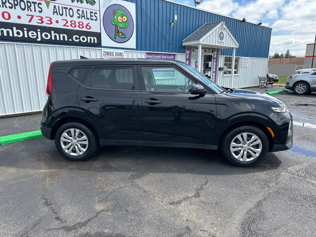 2021 Kia Soul Image 8