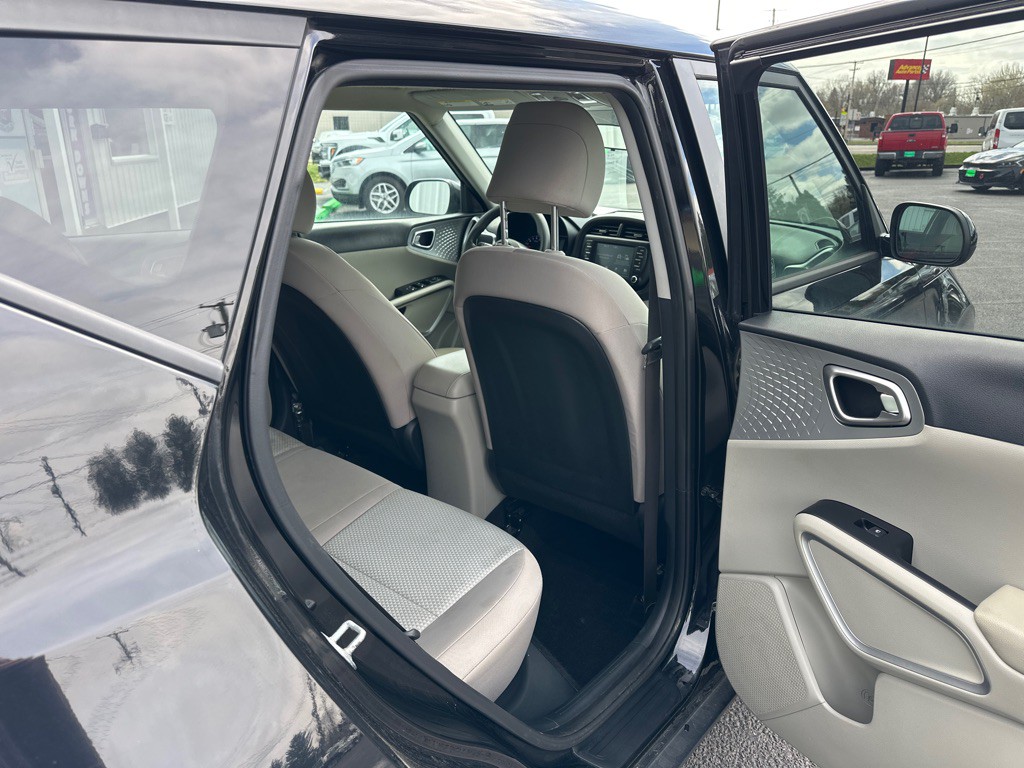 2021 Kia Soul Image 15