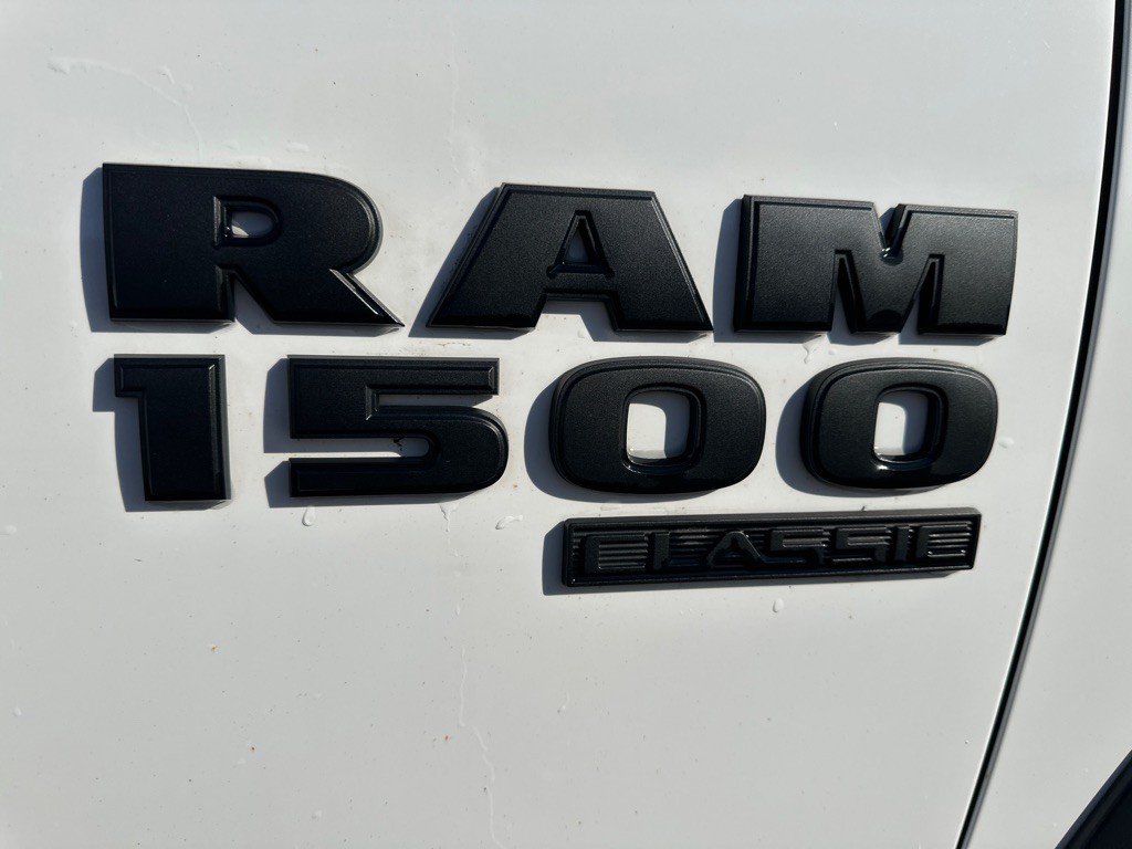 2022 RAM 1500 Image 9