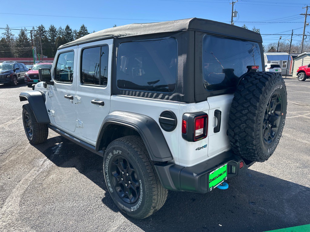 2023 Jeep Wrangler Image 8