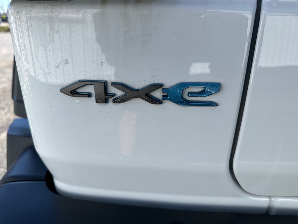 2023 Jeep Wrangler Image 9