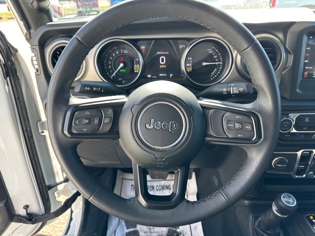 2023 Jeep Wrangler Image 15