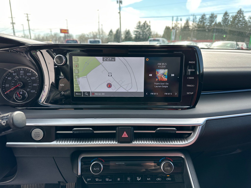 2023 Kia K5 Image 15