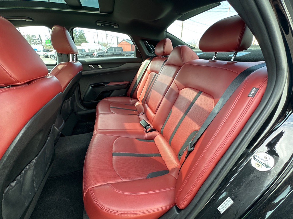 2023 Kia K5 Image 19