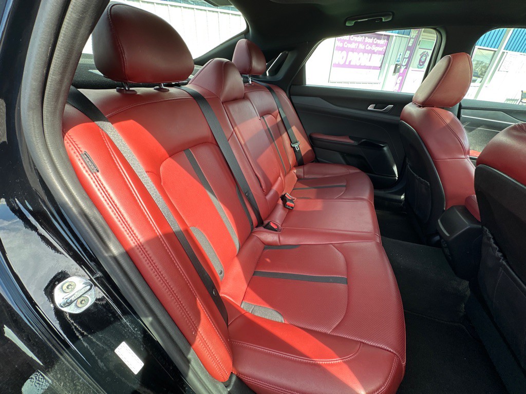 2023 Kia K5 Image 22