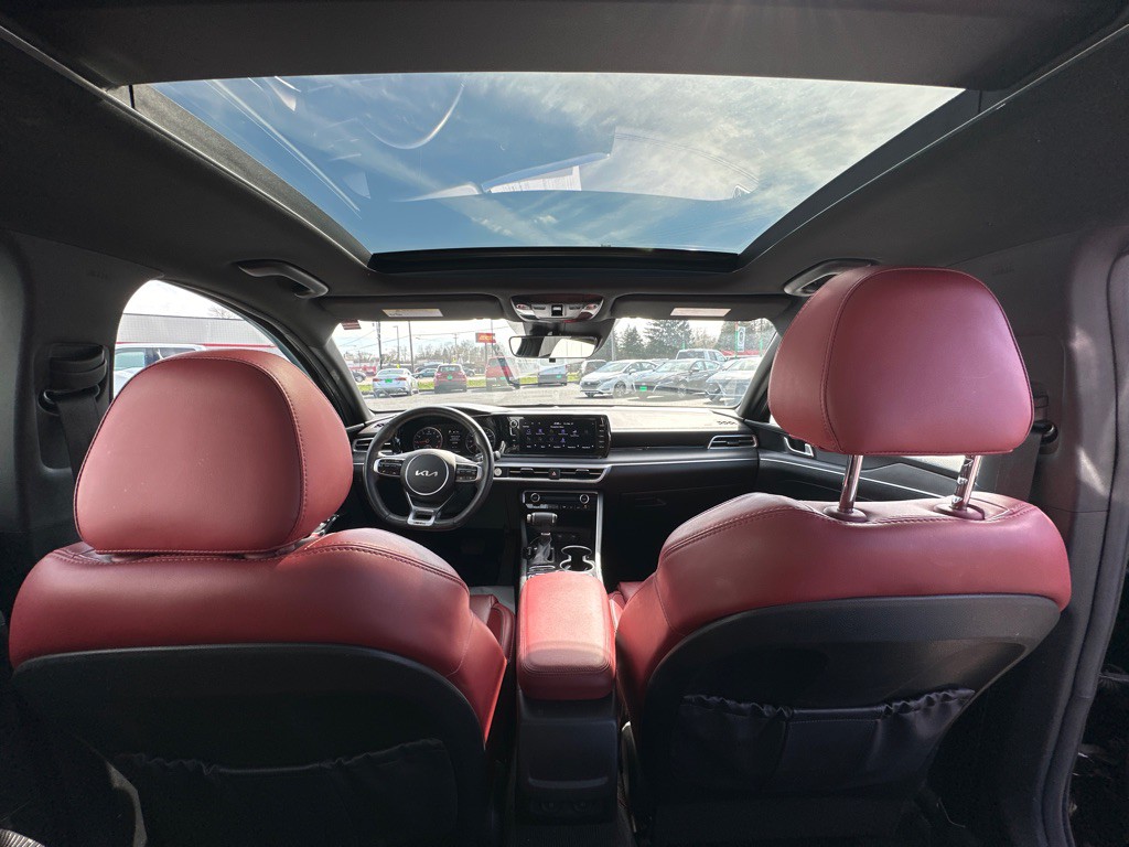 2023 Kia K5 Image 25