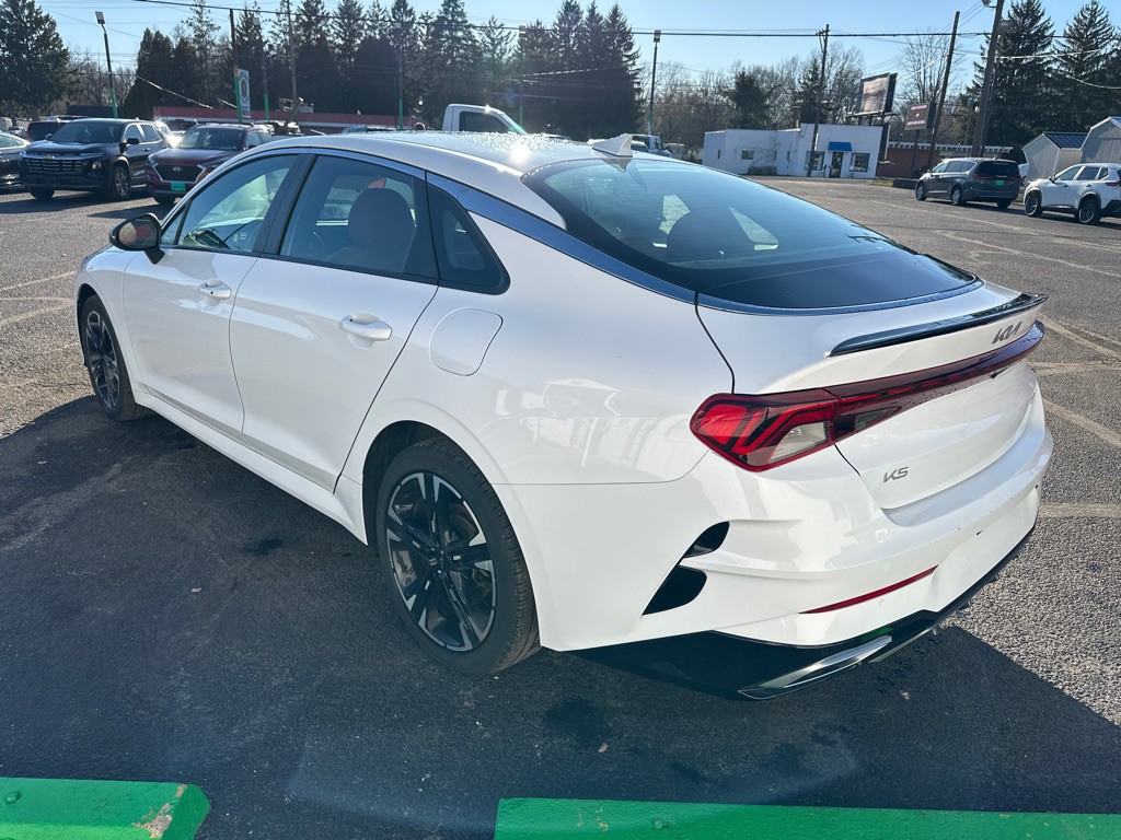 2023 Kia K5 Image 5