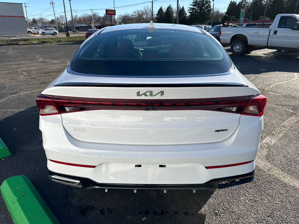 2023 Kia K5 Image 6