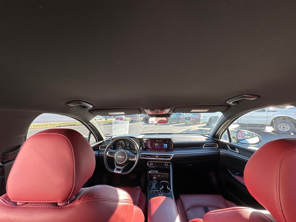 2023 Kia K5 Image 22