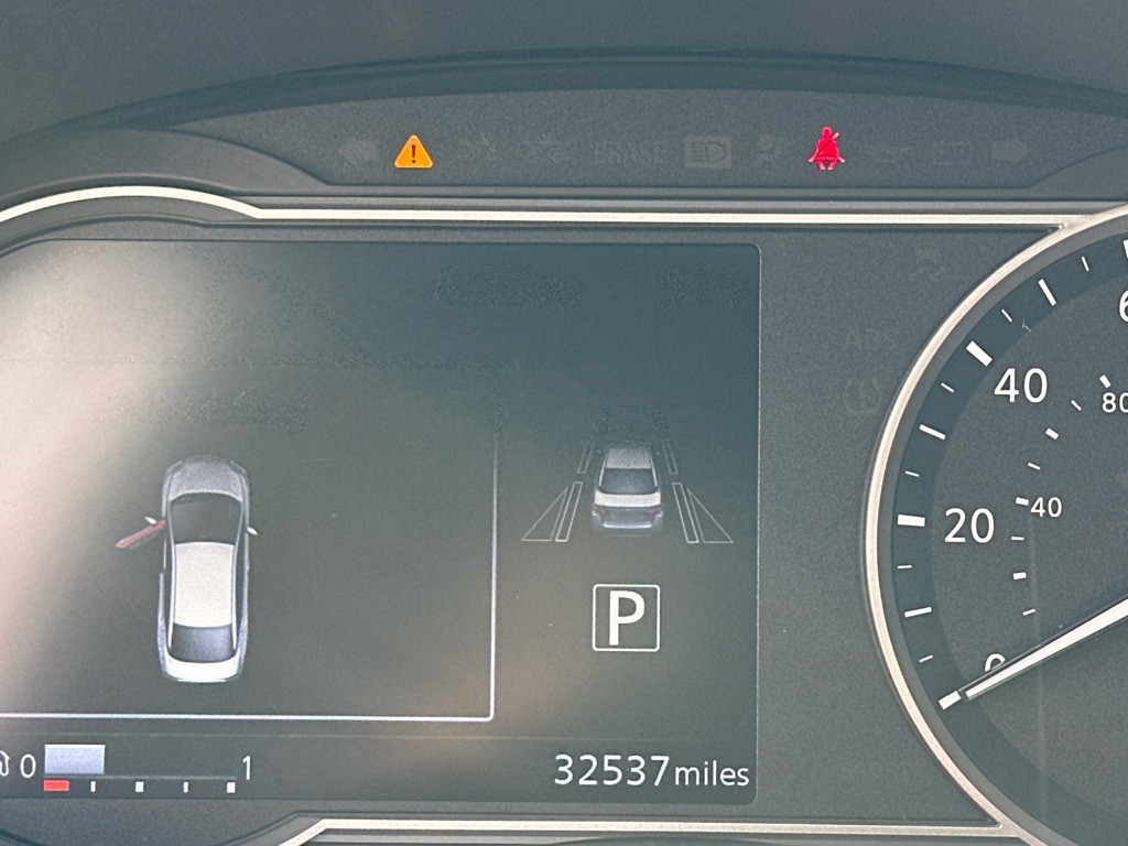 2025 Nissan Versa Image 12